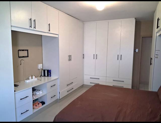 3 BEDROOM HOUSE FOR SALE IN BLUFF